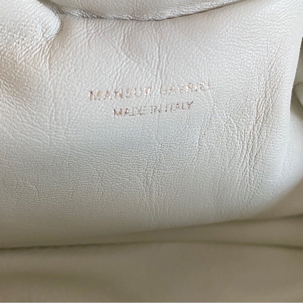 Mansur Gavriel white mini Cloud leather clutch bag - Picture 16 of 16